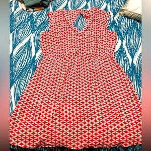 41 Hawthorn Red and White Geometric Midi Dress